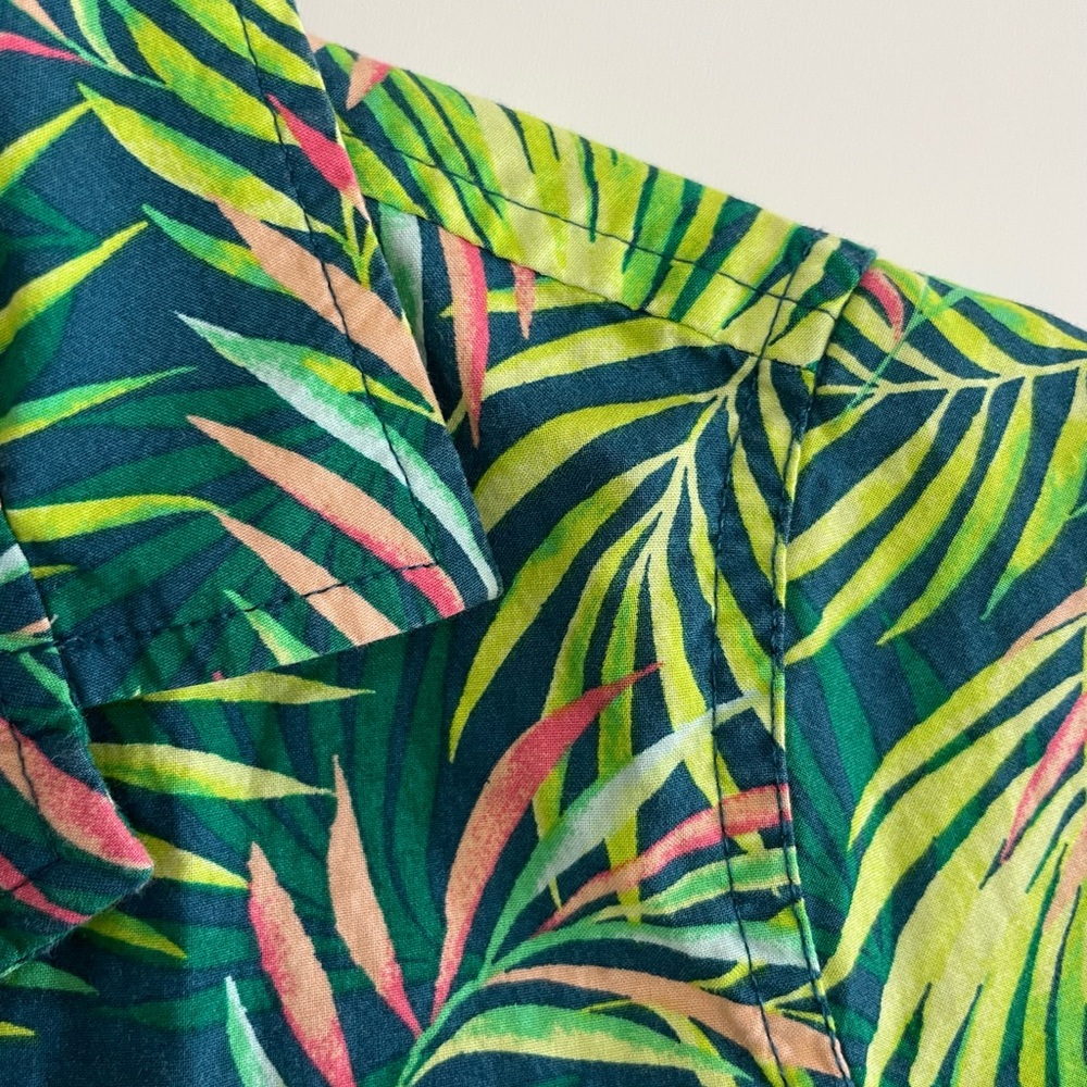 Lands' End 2 Boys Green Tropical Palm Short Slv, ButtonUp Shirt, size XXS and XS - Picture 4 of 8